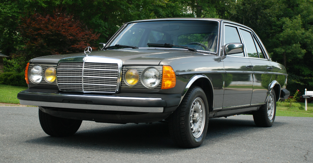 01.03.16 - 1984 Mercedes 300D-T