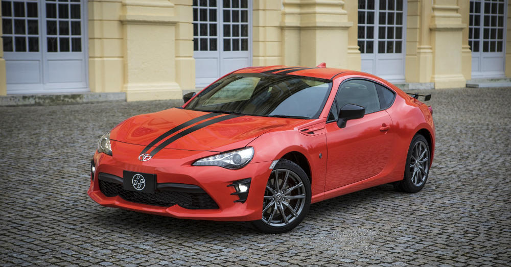 Let the Toyota 86 Be the Small Active and Fun Car for You