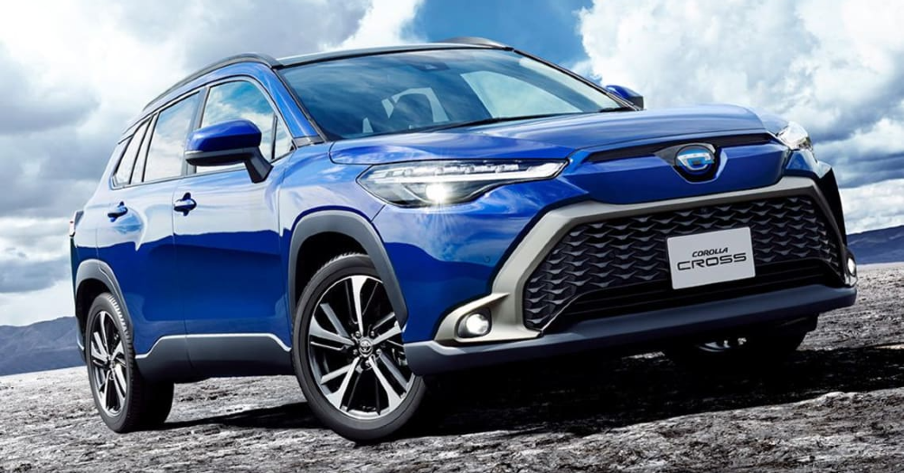 Toyota Corolla Cross Hybrid Revealed